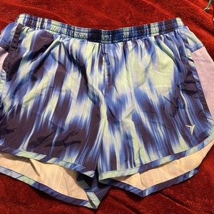 Old navy workout shorts (women) sz M